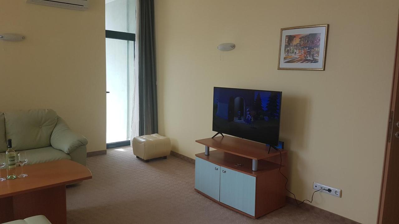 Apartment Golden Sands, Sea View, Beach Front, Private Property ภายนอก รูปภาพ