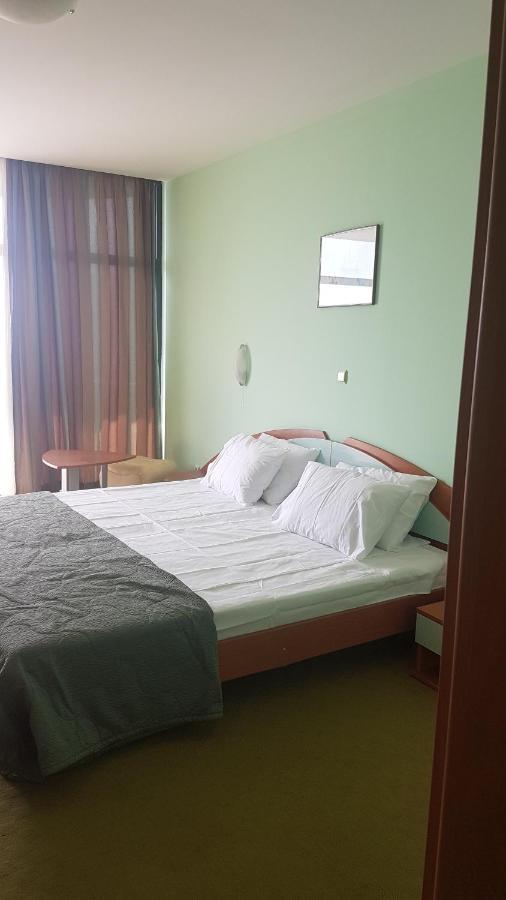 Apartment Golden Sands, Sea View, Beach Front, Private Property ภายนอก รูปภาพ